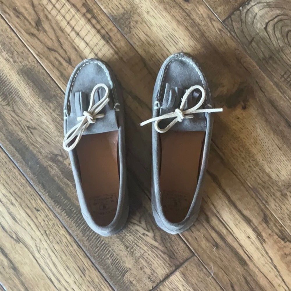 Lucky Brand taupe suede loafers size 8